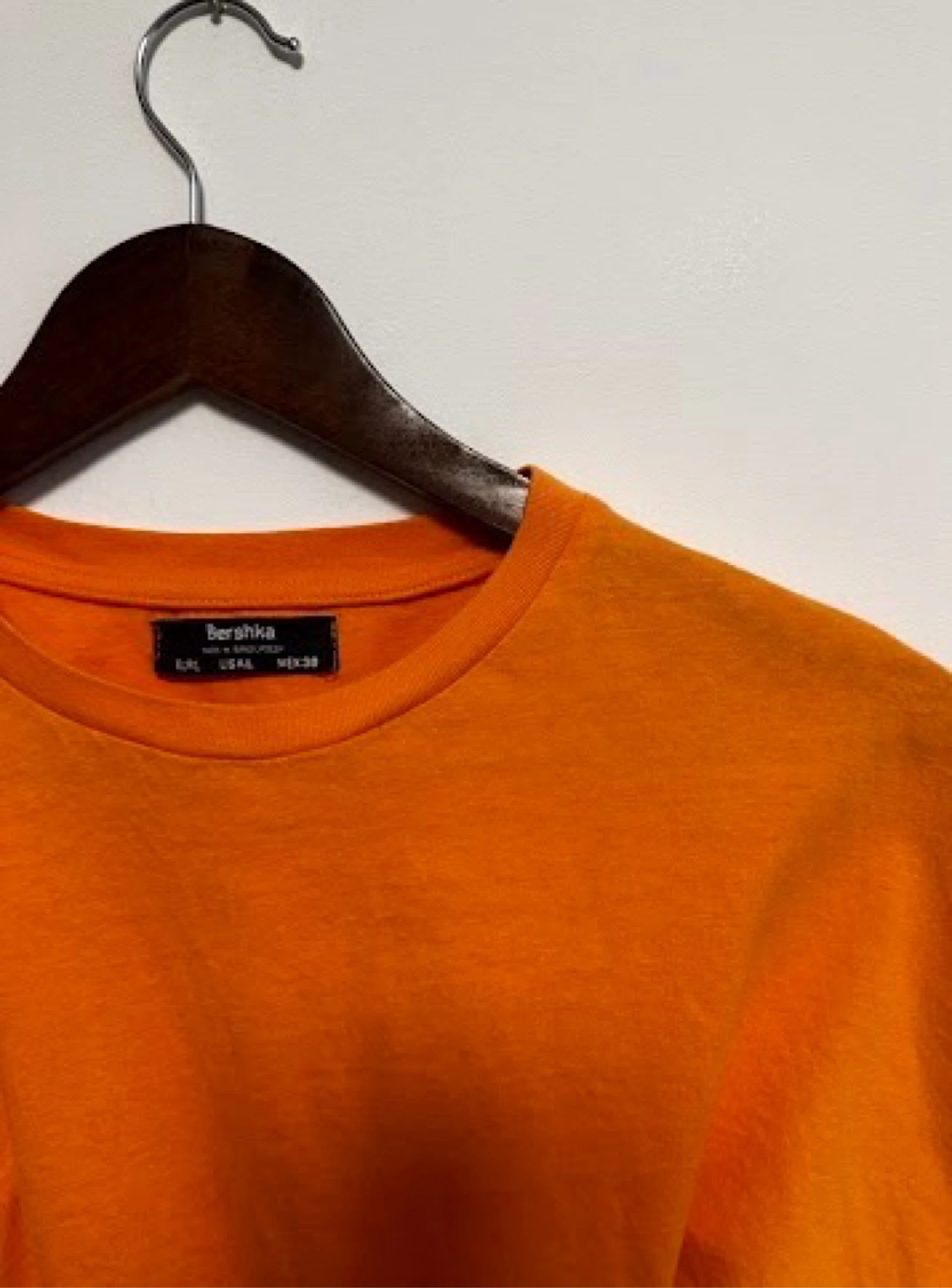Crop top orange Bershka taille L court boxy – photo 2